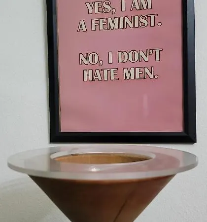 Πανσιόν Teba Garden's Τίρανα